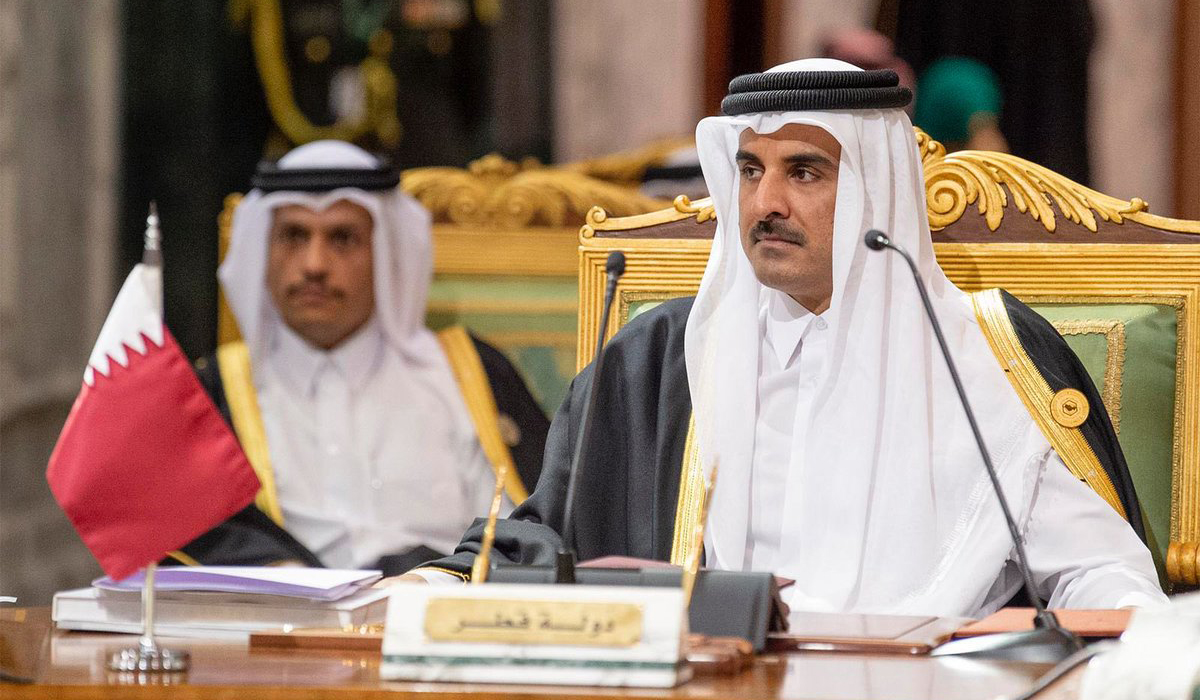 HH the Amir Participates in the Closing Session of the 42nd GCC Summit